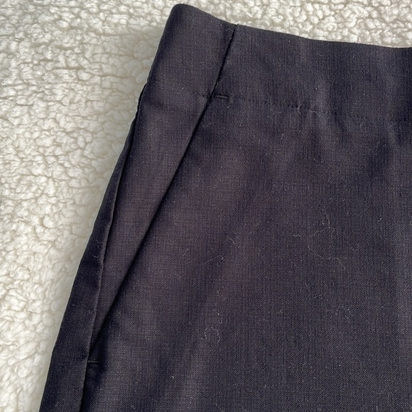 LOFT Cotton 4” Black Shorts, Size 12, Curvy Fit - Picture 3 of 5